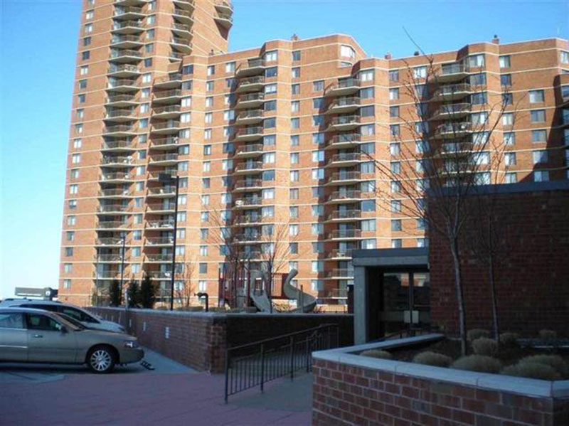 Condominium in Secaucus NJ